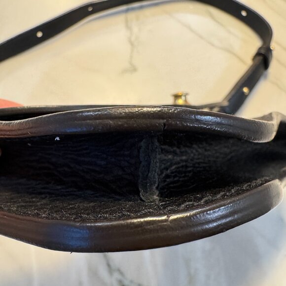 Lindquist Object Faba in Black - Picture 5 of 9